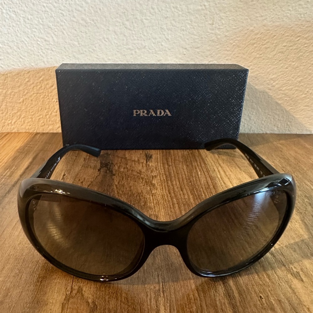 Black Prada sunglasses with case! Like new